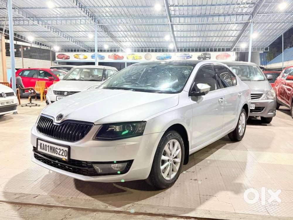 Skoda Octavia Style Plus 1.8 Tsi At, 2016, Petrol