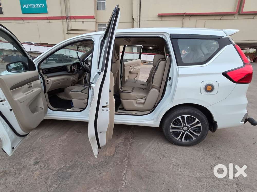 Maruti Suzuki Ertiga Zxi (o) Cng [2022-2023], 2023, Cng & Hybrids