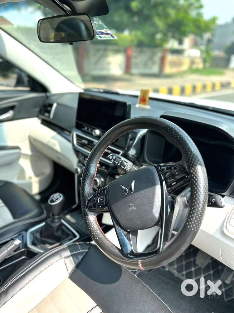 Mahindra Xuv 3xo Ax5 Ds Mt, 2026, Diesel