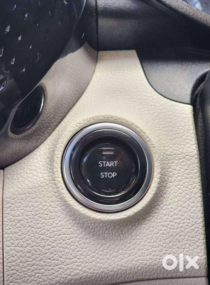 Mahindra Xuv 3xo Ax5 1.5 Diesel Autoshift Plus, 2024, Diesel