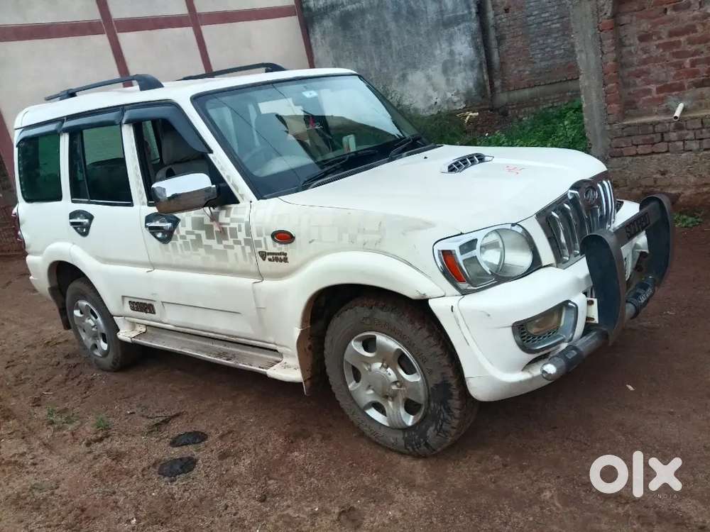Mahindra Scorpio 2012 Diesel Manual Third Owner