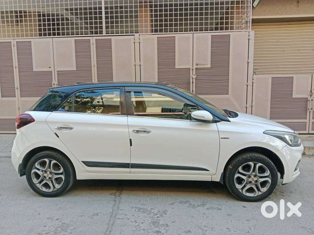 Hyundai I20 Asta (o) 1.2 Mt Dual Tone, 2018, Petrol