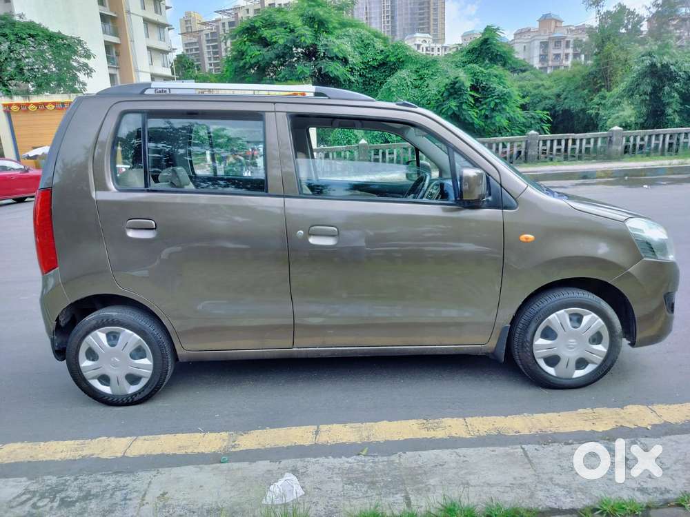 Maruti Suzuki Wagon R Vxi Amt1.2, 2017, Petrol