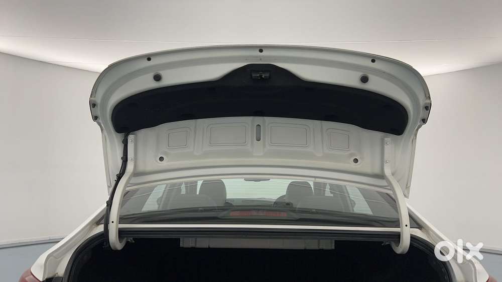 Hyundai Verna Vtvt 1.6 At Sx Option, 2018, Petrol