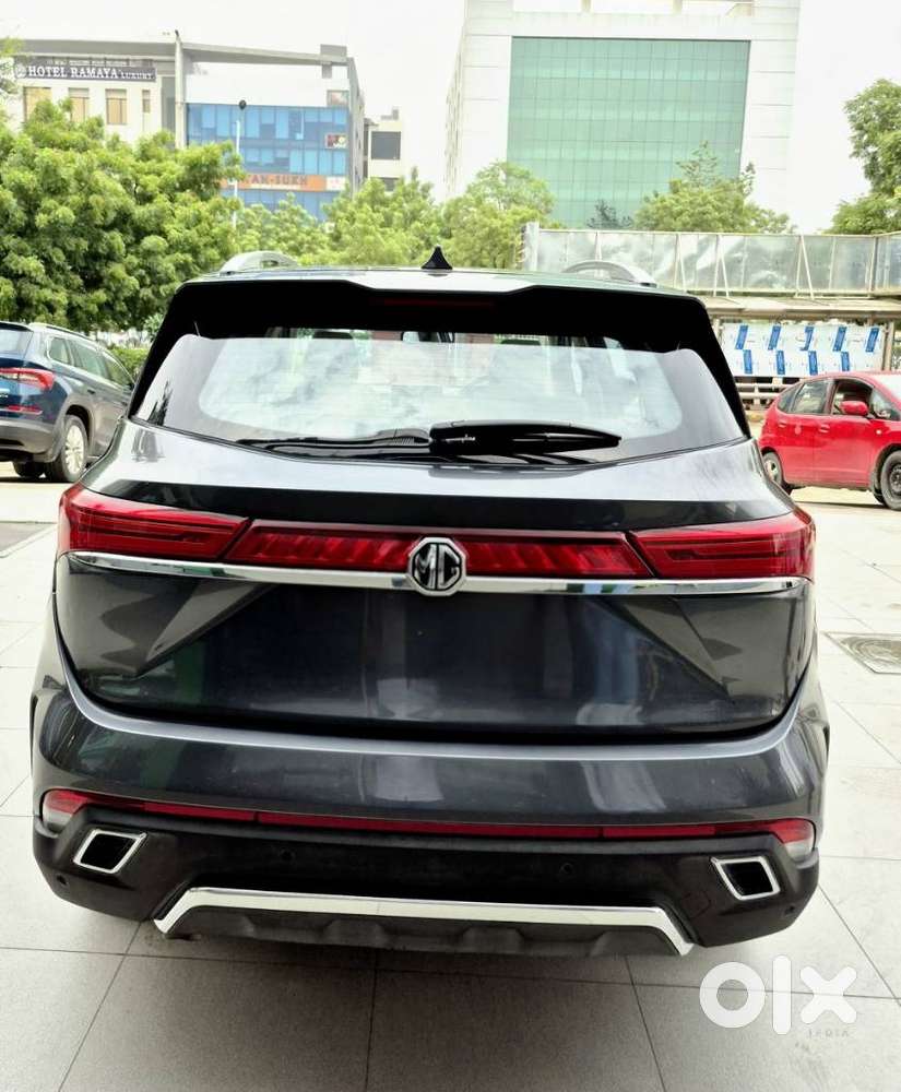 Mg Hector Sharp Pro 1.5 Turbo Cvt Dual Tone, 2023, Petrol