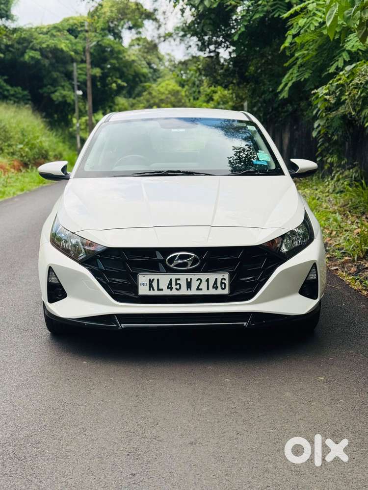 Hyundai New I20 1.2 Sportz Ivt, 2022, Petrol