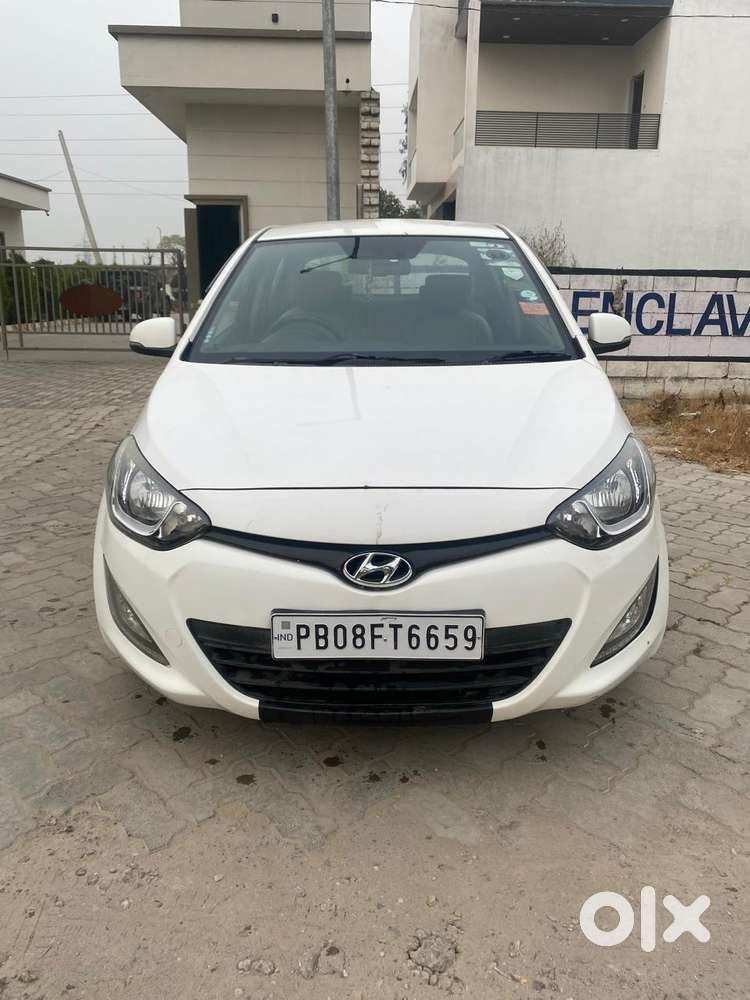 Hyundai I20 2015-2017 Sportz Option 1.4 Crdi, 2014, Diesel