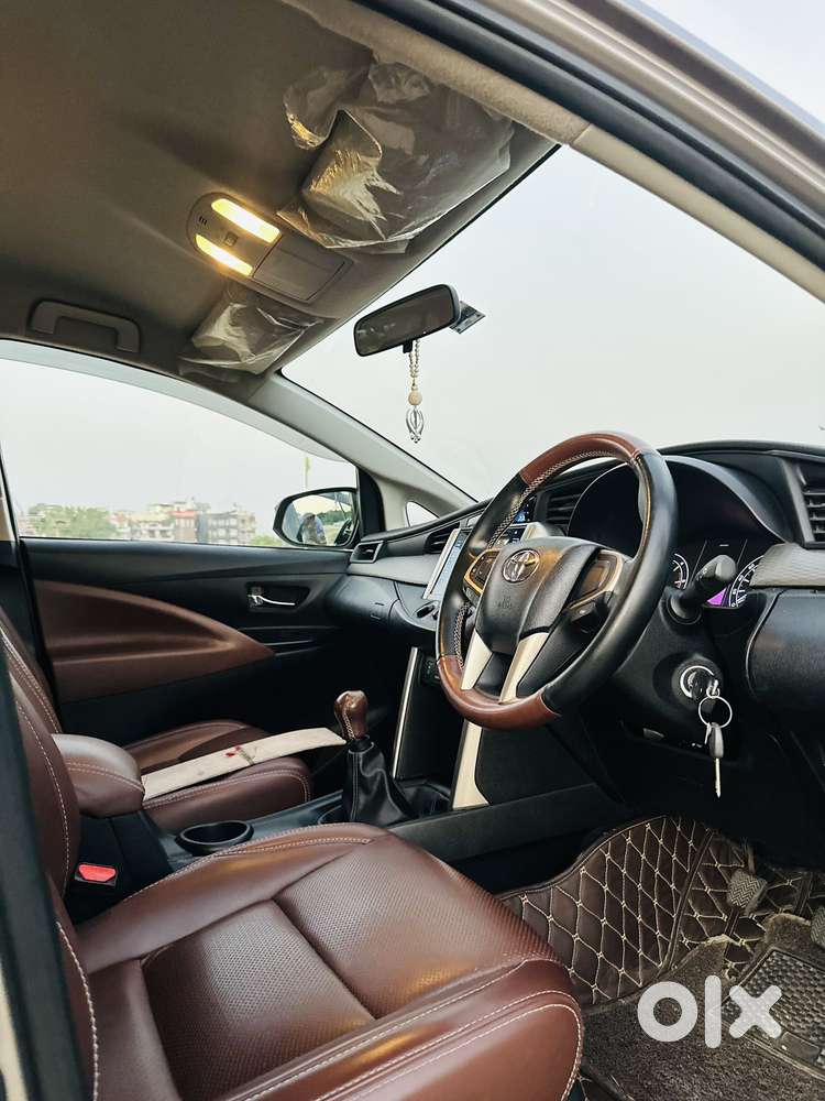 Toyota Innova Crysta [2020-ongoing] 2.4 Gx 8 Str, 2020, Diesel