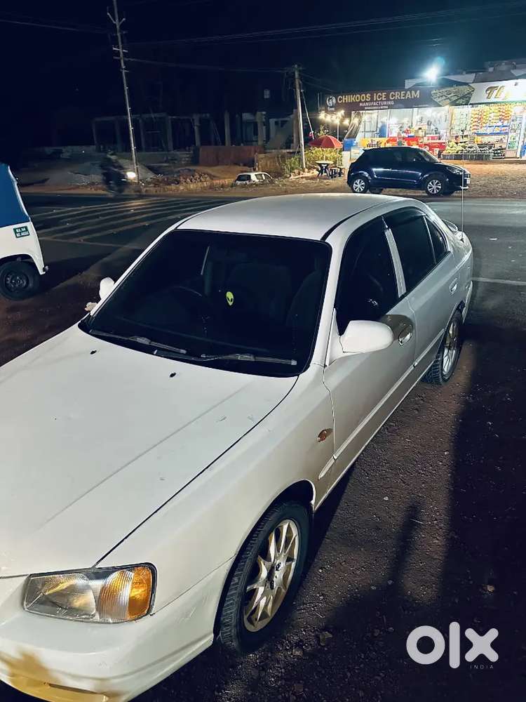 Hyundai Accent Hatchback 2002 Petrol 130000 Km Driven