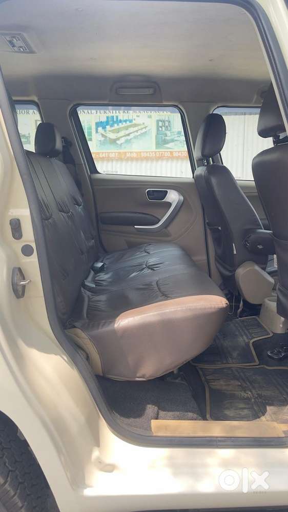 Mahindra Tuv 300 Plus P8, 2017, Diesel