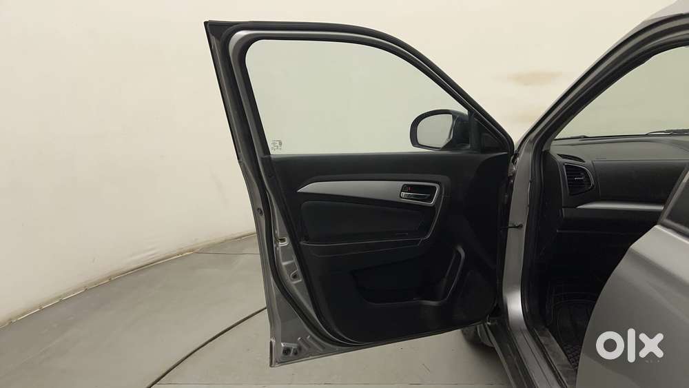 Maruti Suzuki Vitara Brezza 1.5 Zxi Plus At, 2021, Petrol