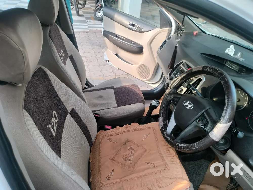 Hyundai Elite I20 2014 Diesel 105000 Km Driven
