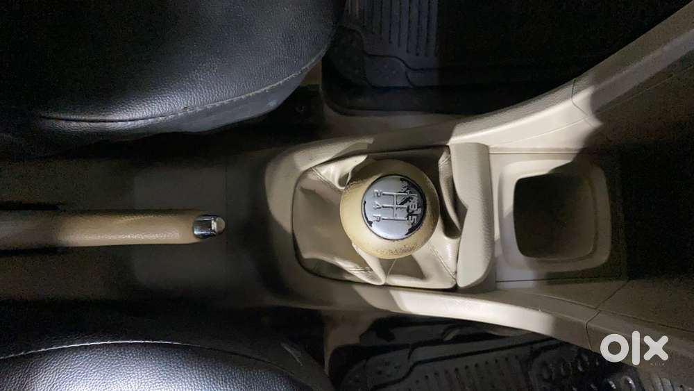 Maruti Suzuki Swift Dzire Vxi 1.2, 2014, Petrol