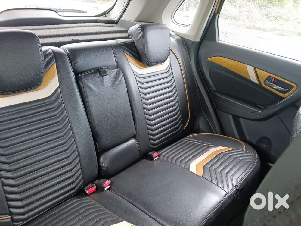 Maruti Suzuki Vitara Brezza Zdi+ Dual Tone Mt, 2016, Diesel