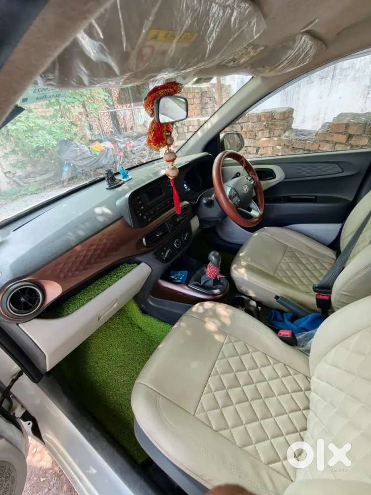 Hyundai Aura 2025
