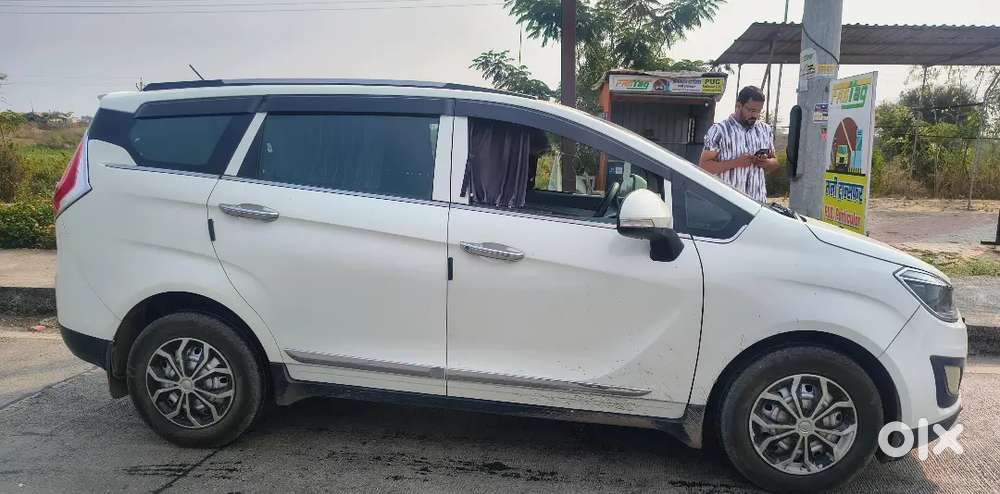 Mahindra Marazzo 1.5 2021