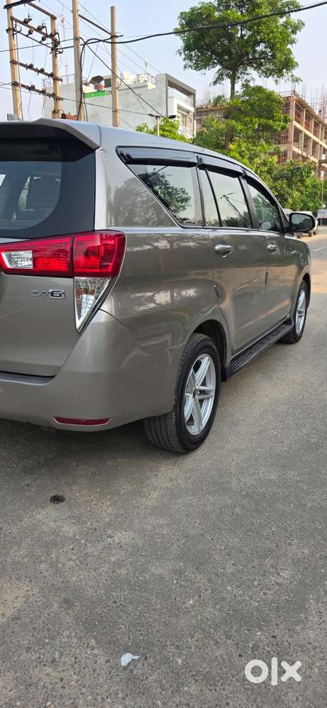 Toyota Innova Crysta [2020-ongoing] 2.4 Gx At 8 Str, 2020, Diesel