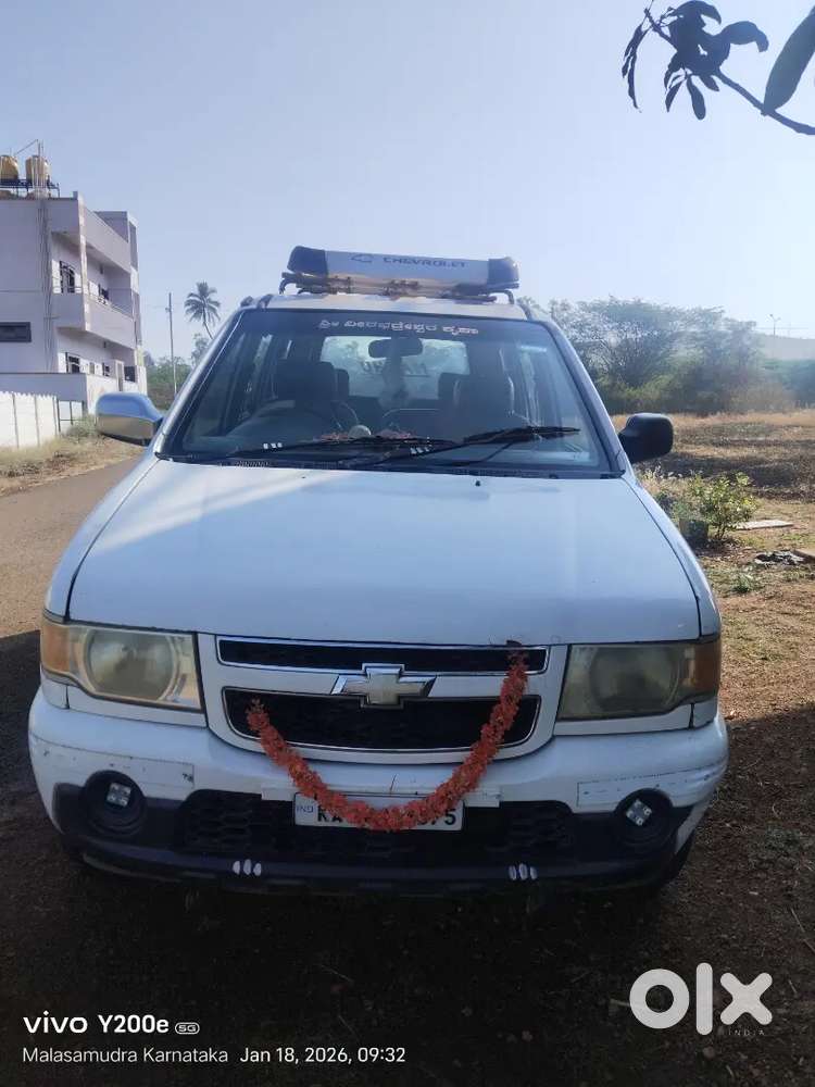 2013 Chevrolet Tavera Lt