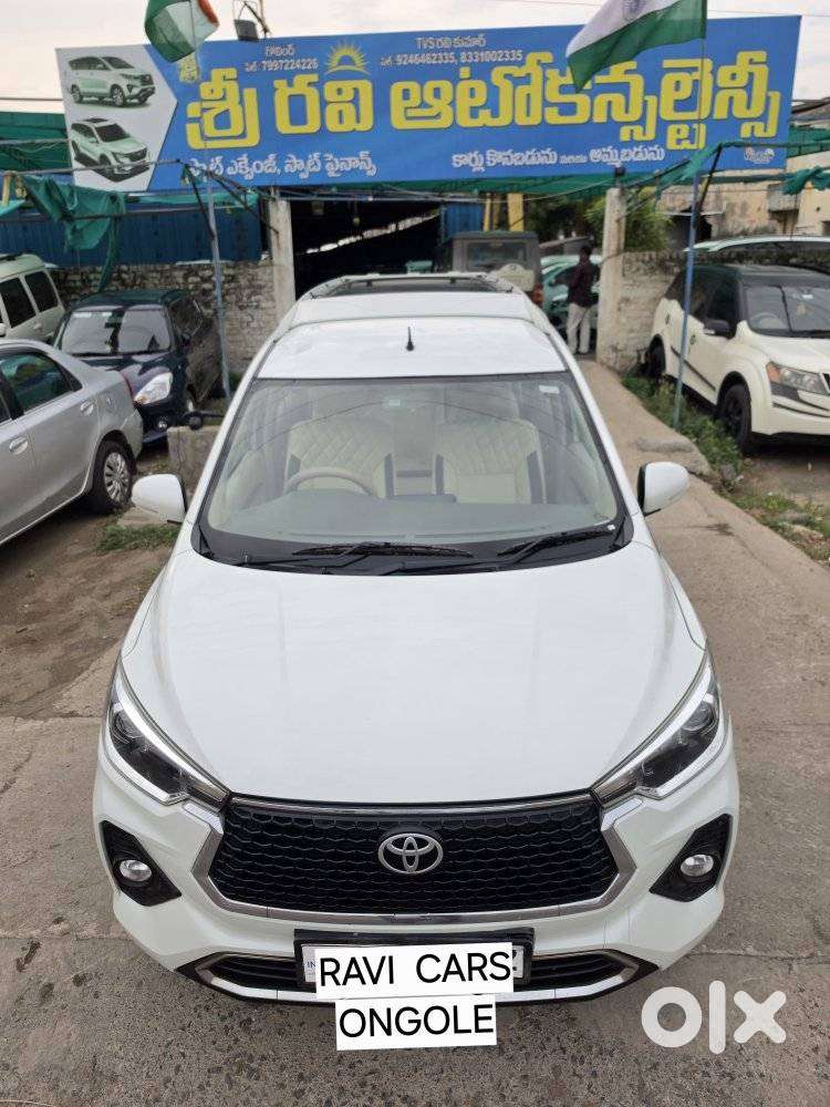 Toyota Rumion V Mt, 2023, Petrol