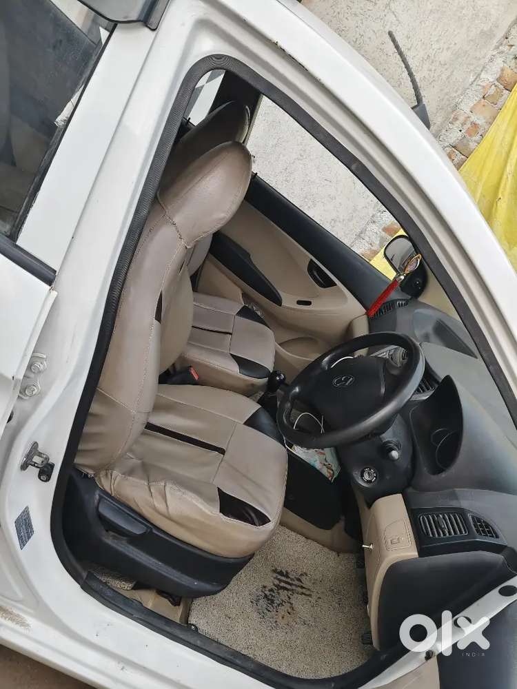 Hyundai Eon Magna+ 2012 Petrol Manual