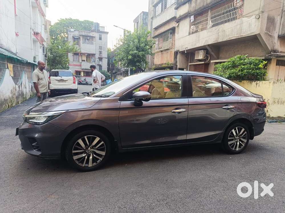 Honda City Zx 2022 Petrol 42000 Km Driven