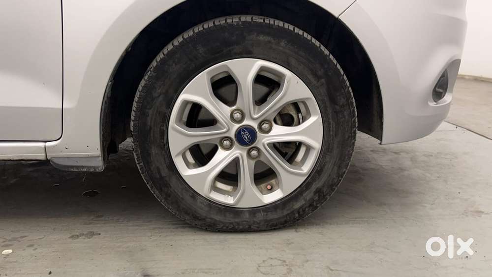 Ford Figo Aspire Titanium, 2016, Petrol