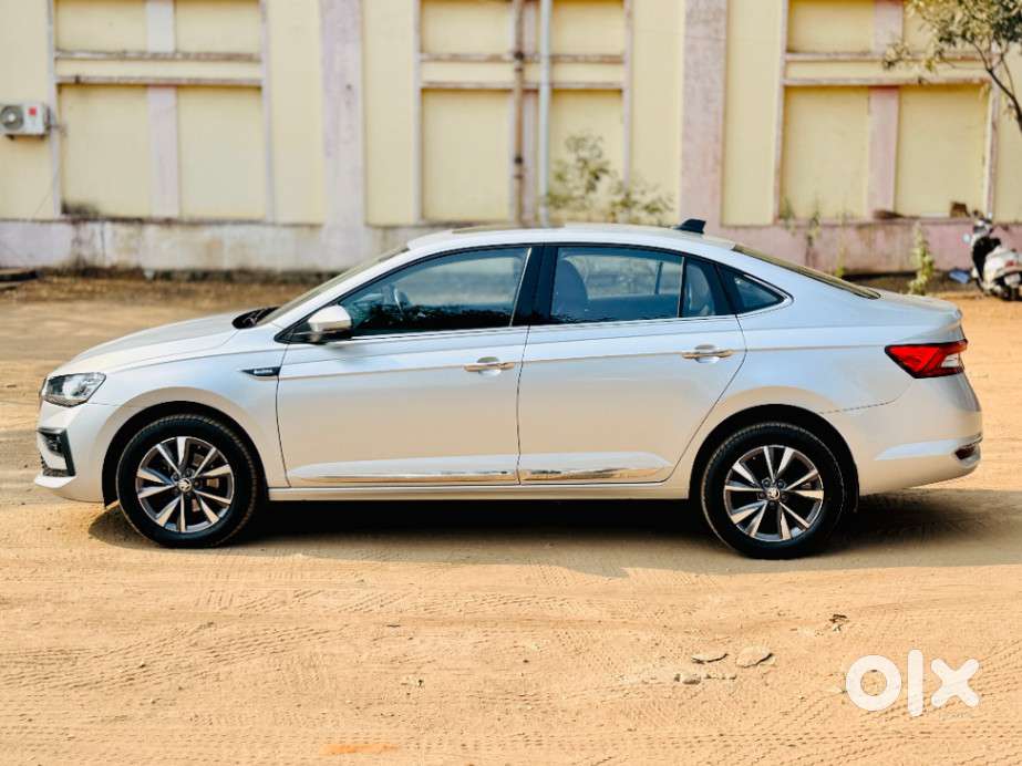 Skoda Slavia 1.0 Tsi Style, 2022, Petrol