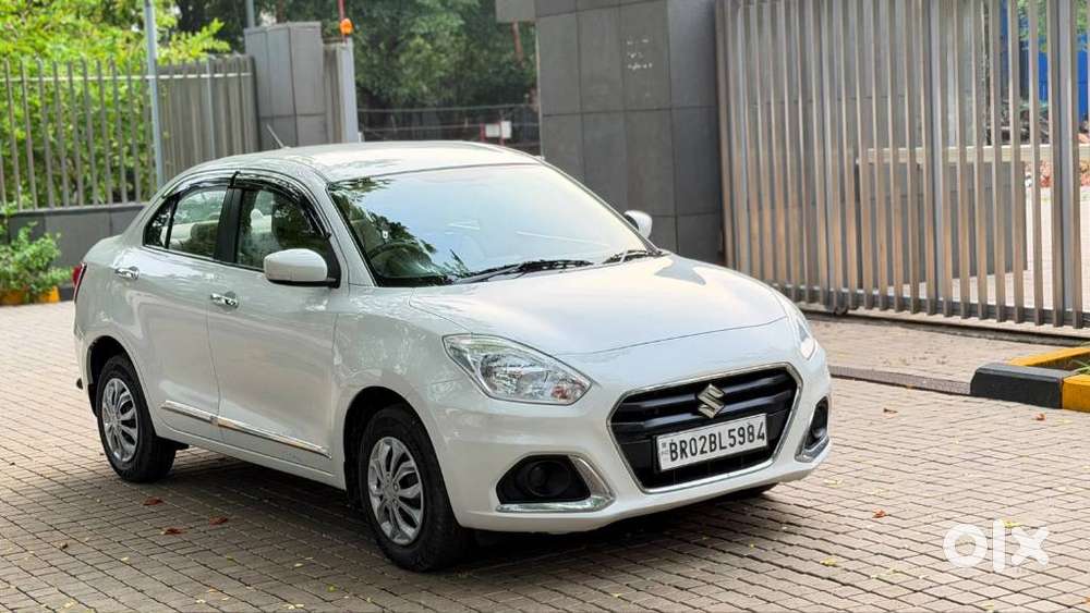 Maruti Suzuki Dzire 1.2 Vxi, 2023, Petrol
