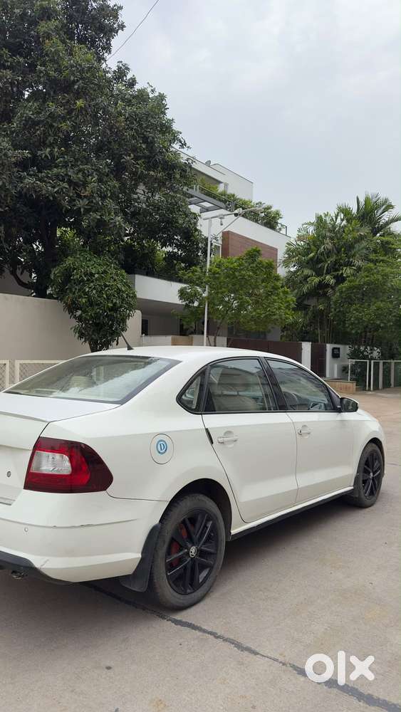 Skoda Rapid 1.5 Tdi At Style, 2018, Diesel
