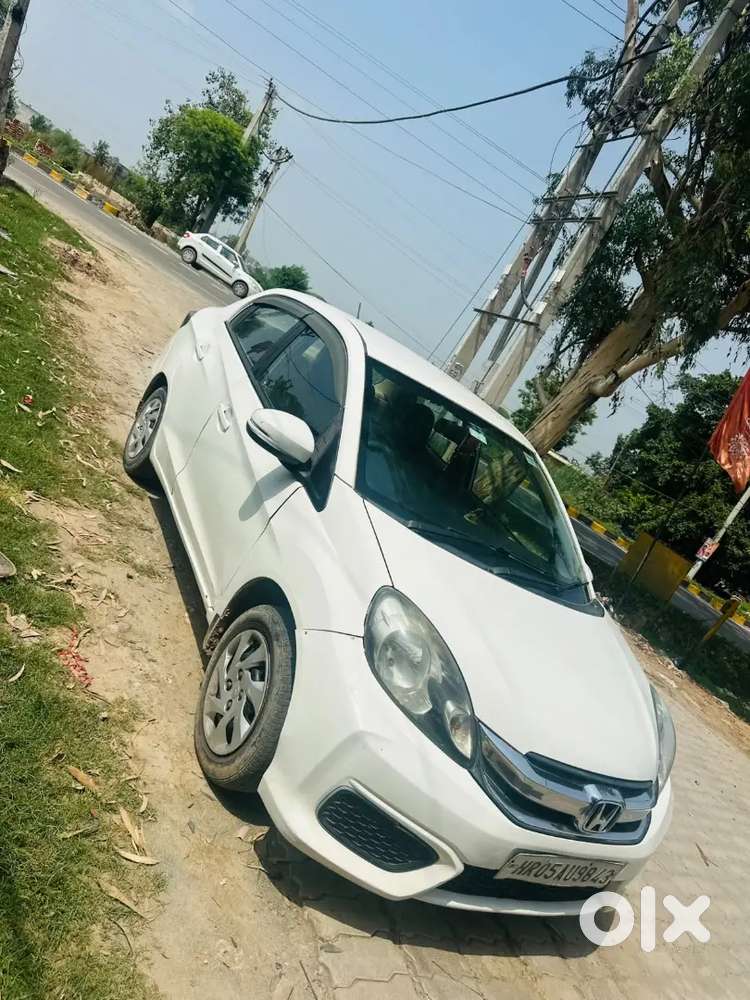 Honda Amaze 2nd Gen 2017 Diesel 100000 Km Driven All Docoment Availabl