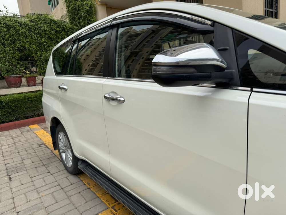 Toyota Innova Crysta 2.8z Automatic, 2018, Diesel
