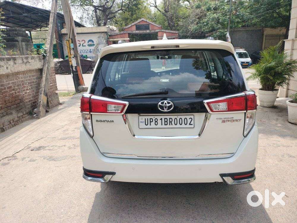 Toyota Innova Crysta Touring Sport 2.4 Mt, 2017, Diesel