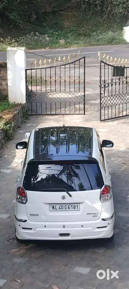 Maruti Suzuki Ertiga 2012
