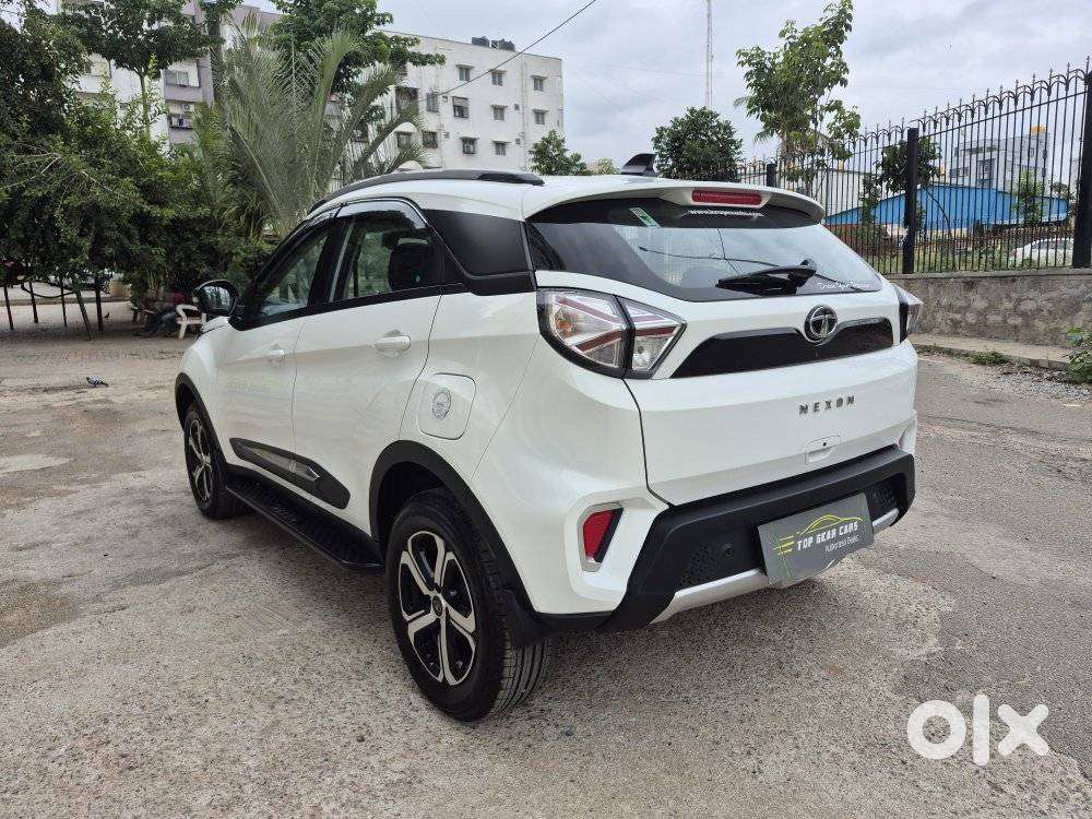 Tata Nexon 1.2 Revotron Xz Plus (s), 2023, Petrol