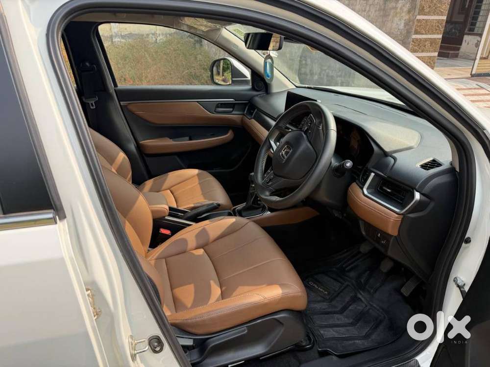 Honda Elevate 2025 Petrol 9000 Km Driven