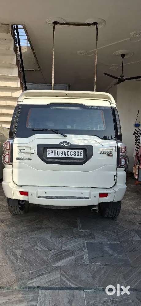 Scorpio S10 Teacher Driven