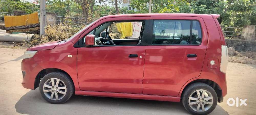 Maruti Suzuki Wagon R Vxi Amt Opt 1.2, 2017, Petrol