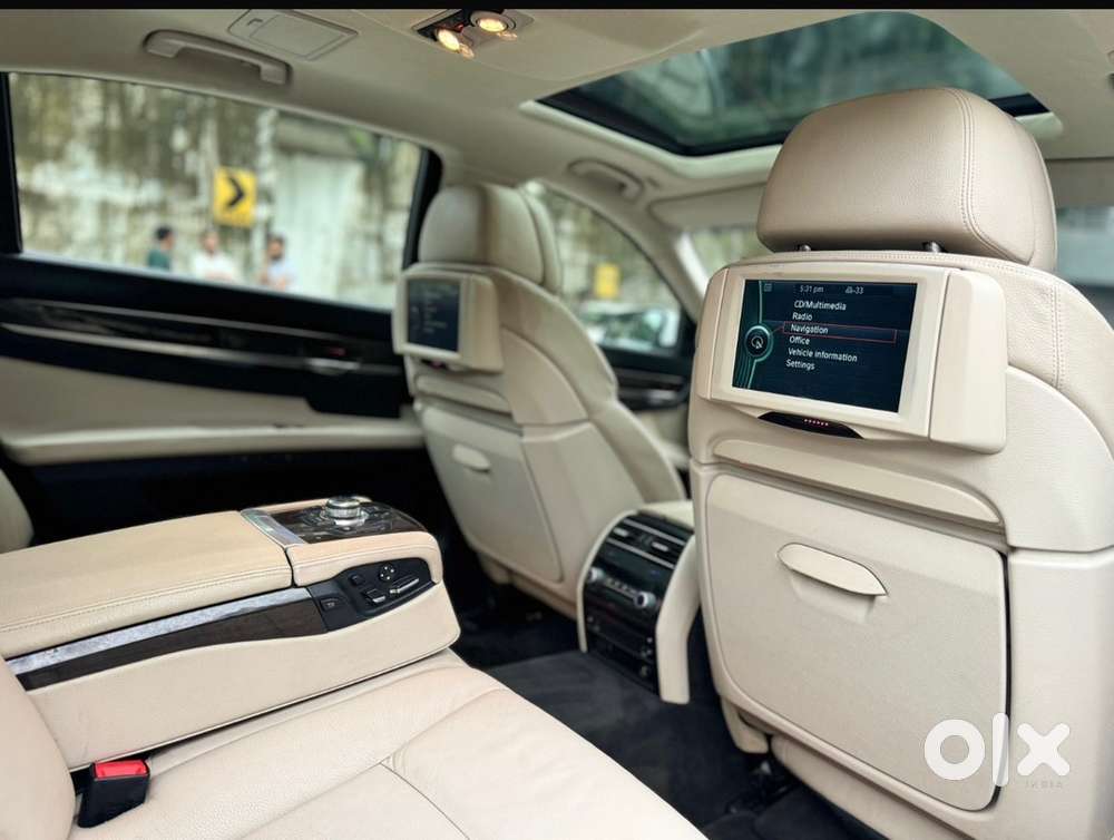 Bmw 7 Series 2011 Km Driven