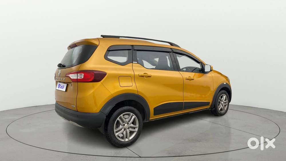 Renault Triber Rxz, 2019, Petrol