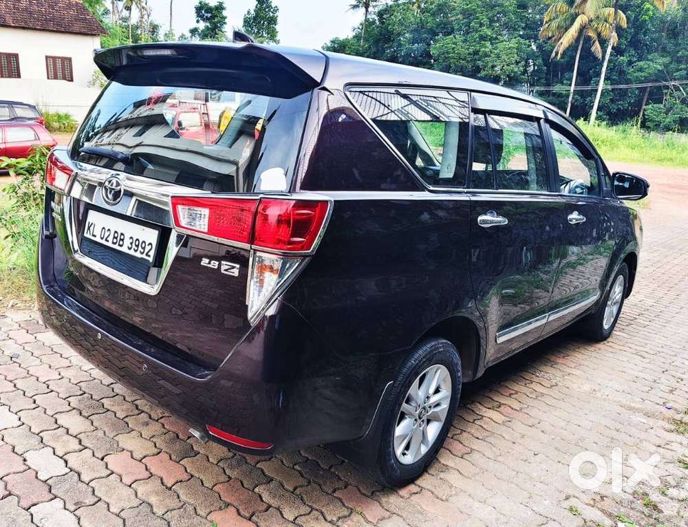 Toyota Innova Crysta 2.8 Gx At, 2017, Diesel