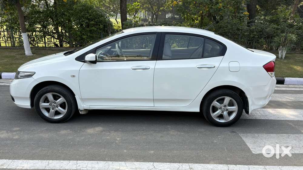 Honda City V Inspire, 2011, Petrol