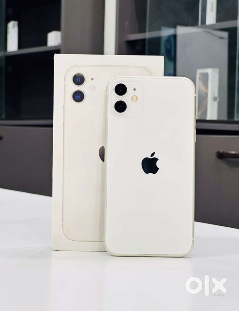 Iphone 11-64gb( White) Brand New Condition - Mobile Phones