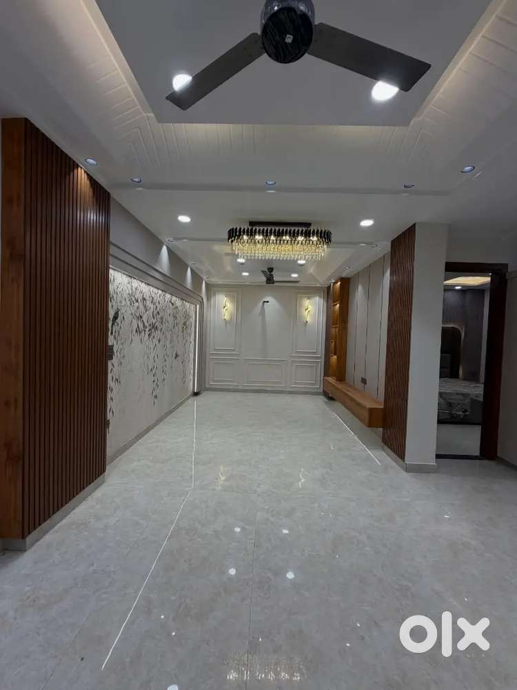 ULTRA LUXURIOUS 2BHK SEMI FURNISHED FLAT FOR RENT IN UTTAM NAGAR LIVE
