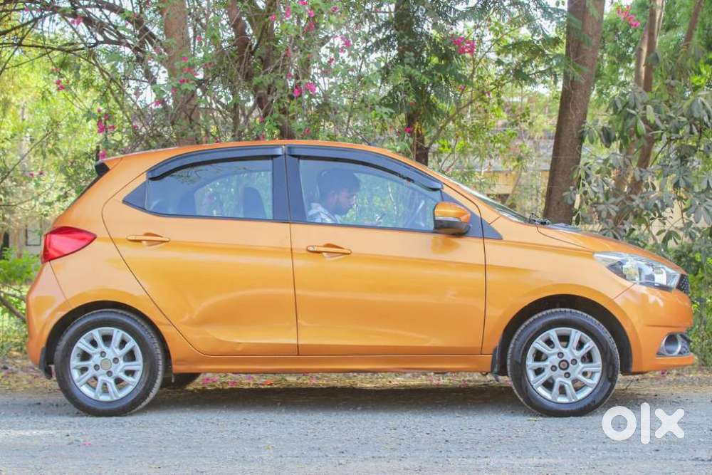 Tata Tiago 1.05 Revotorq Xz Plus Dualtone, 2016, Cng & Hybrids