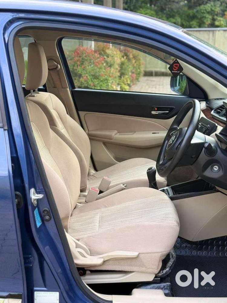 Maruti Suzuki Swift Dzire Vxi Optional, 2017, Petrol
