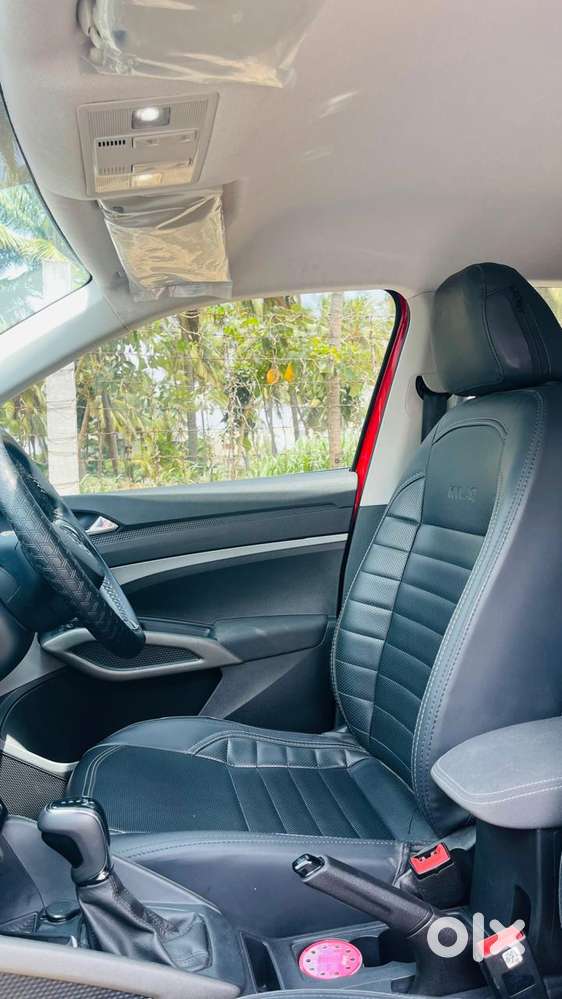 Skoda Kylaq Signature At, 2025, Petrol