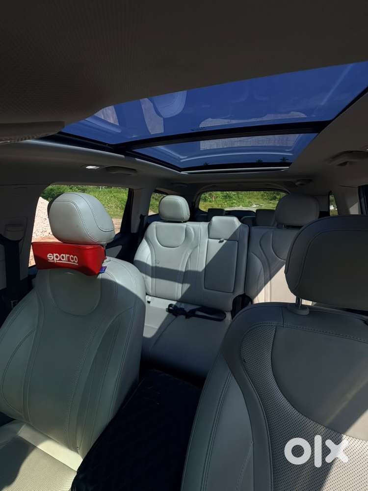 Mahindra Xuv700 2.2 Ax 7 Diesel At Luxury Pack Str Awd, 2024, Diesel