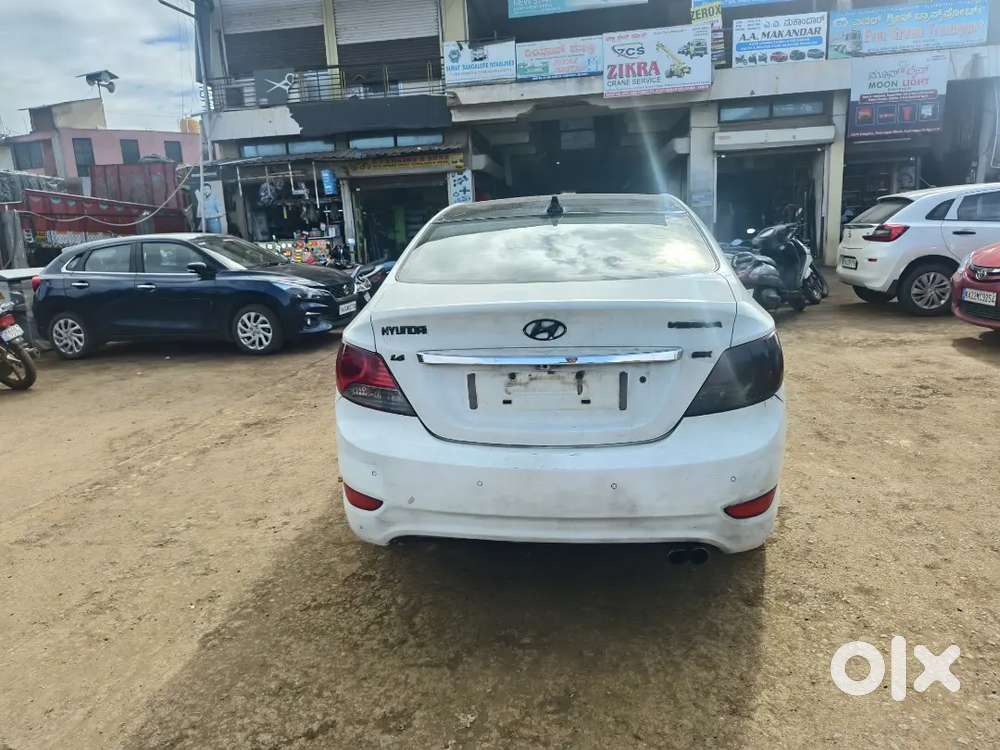 Hyundai Verna 2012 Diesel 119000 Km Driven