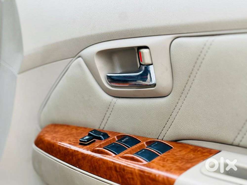 Toyota Fortuner 3.0 4x4 Anniversary Edition Mt, 2011, Diesel