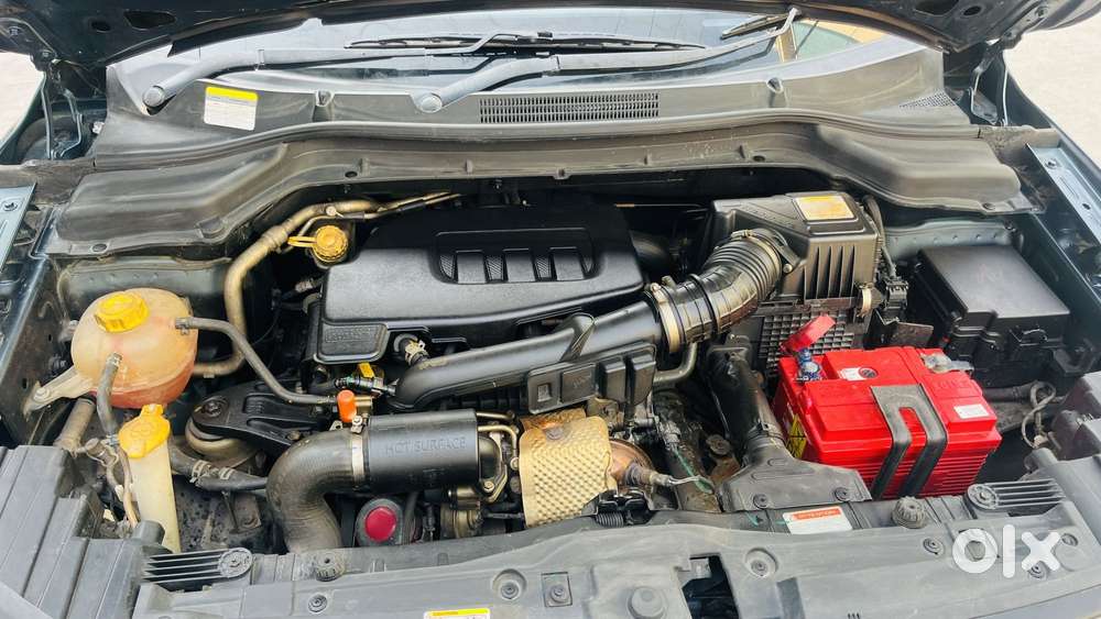 Mahindra Xuv300 W8 Option, 2020, Petrol